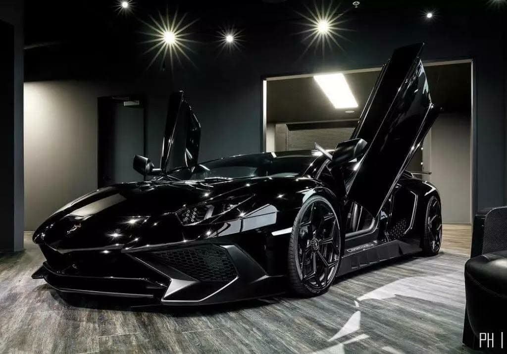 2016 Lamborghini Aventador